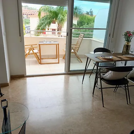 Denia, Urbano Junto Al Mar דניה