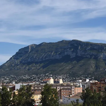 Denia, Urbano Junto Al Mar * דניה
